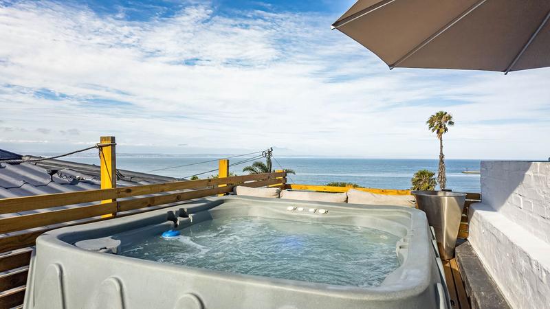 7 Bedroom Property for Sale in Santos Bay Western Cape